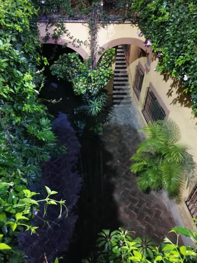 Cuarto Panchito ***Centro Histórico*** Apartamento Querétaro Exterior foto